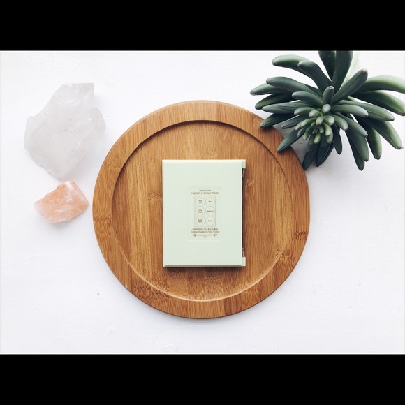 PIXI PALETTE //STROBE + SCULPT - Picture 2 of 5